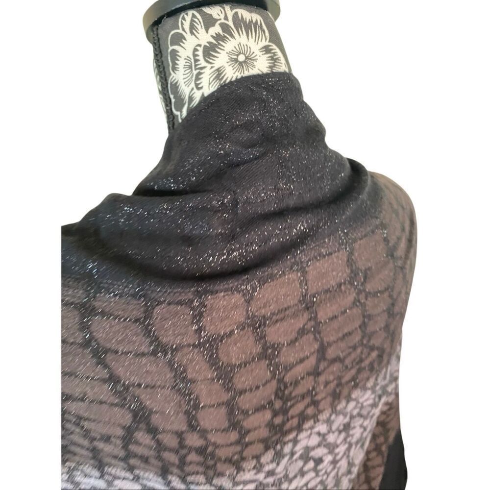 Black Gray Animal Print Lightweight Shawl Scarf Ombre Wrap Metallic Fringe - Picture 7 of 10